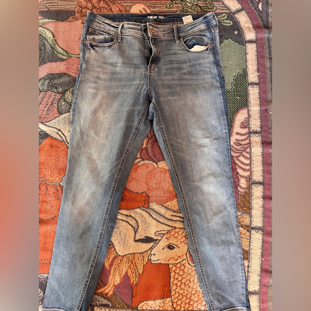 Old Navy Light Blue Women's Skinny Jeans